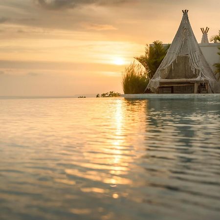 Atalaya Villas Nusa Penida - Adults Only Sakti Exterior photo